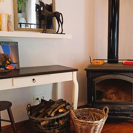 الشقق الفندقية Comaresفي  Apartamento Montes By Finca Los Arcos المظهر الخارجي الصورة
